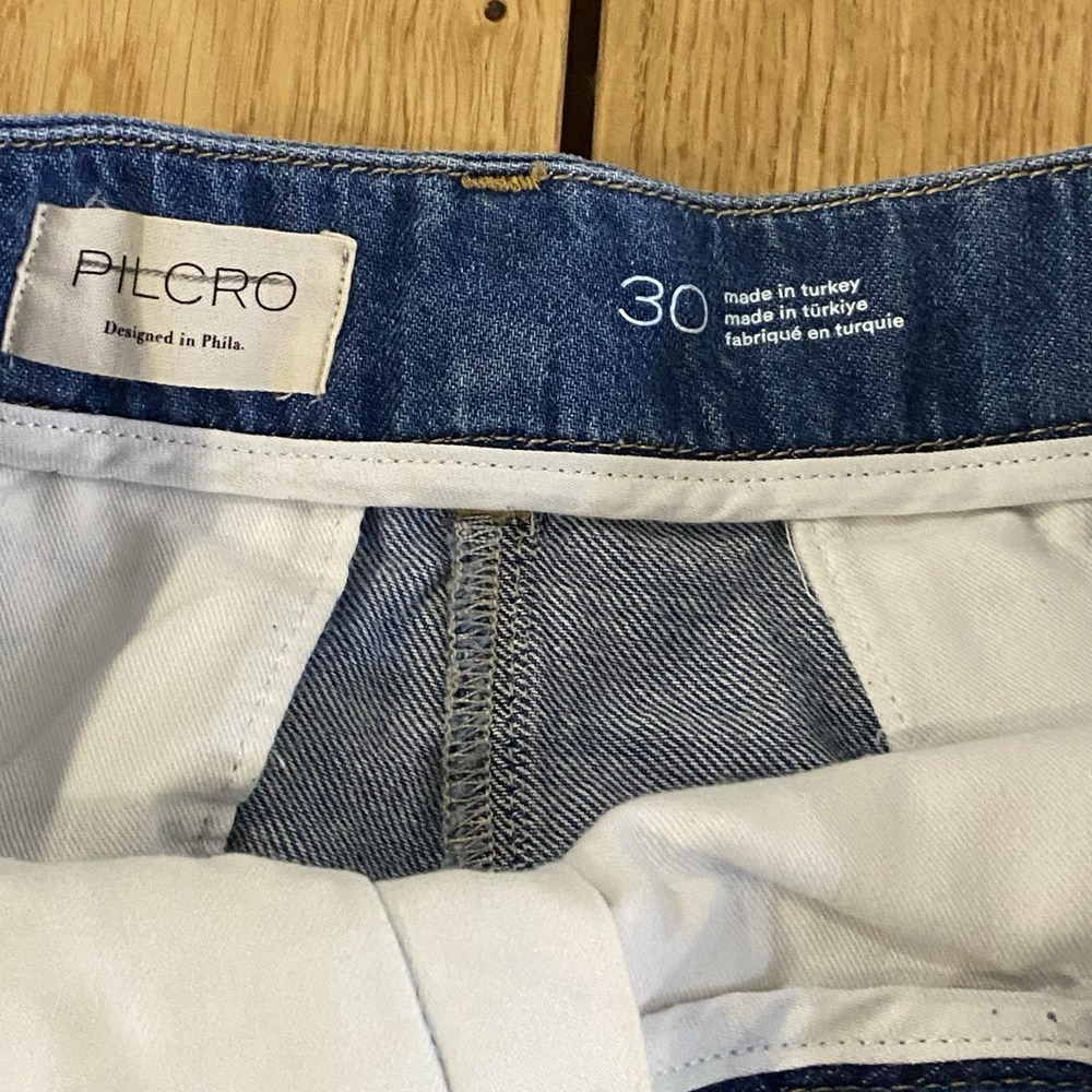 Anthropologie Pilcro Pleated Long Denim Shorts Blue Sz 30 Bermuda Women's - Picture 13 of 14